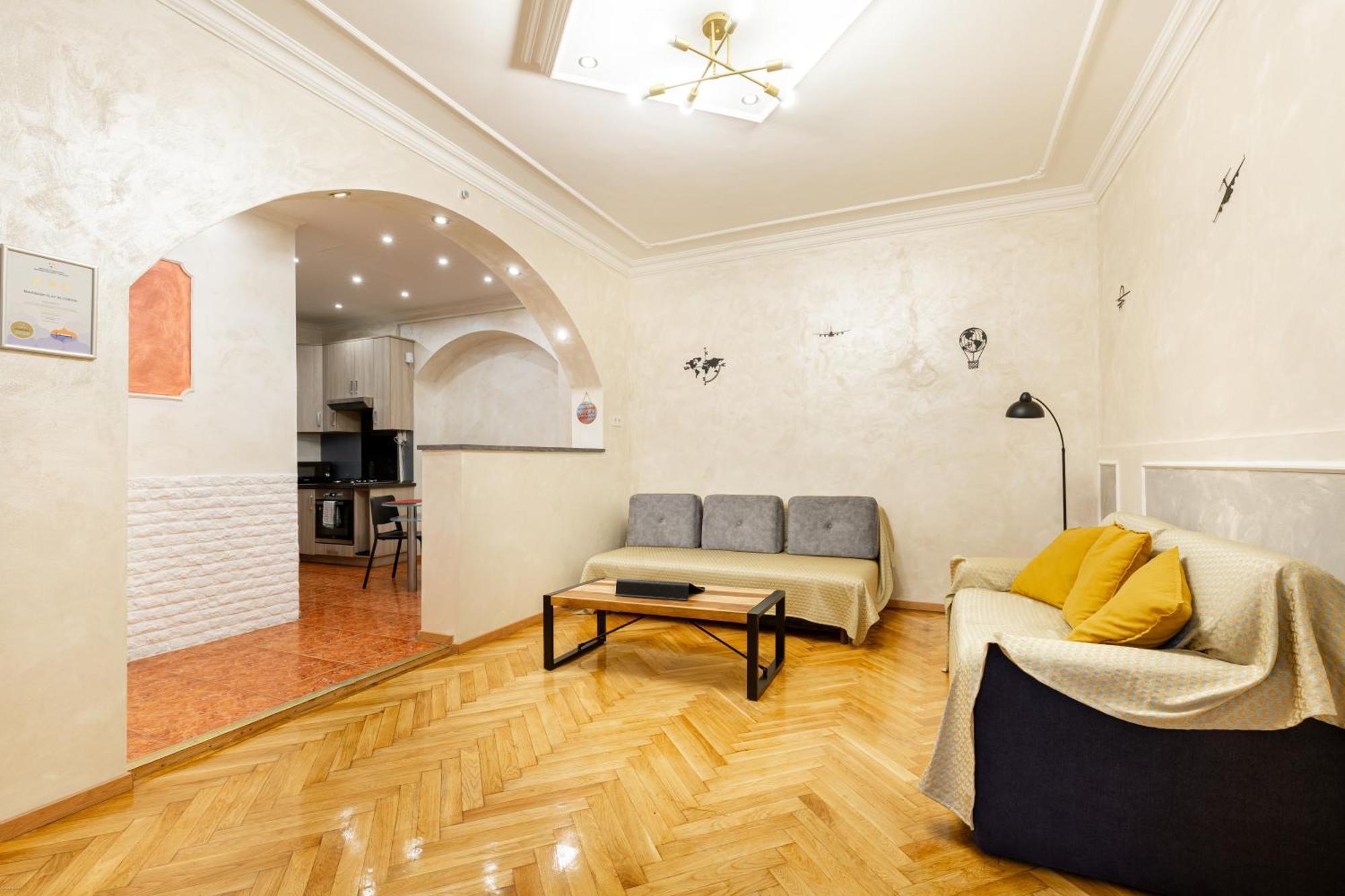 Mari&Emi Flat In Corvin Apartment Будапеща Екстериор снимка